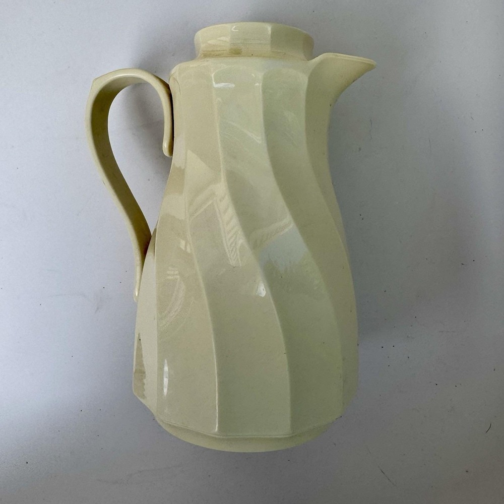 VTG 1985 Thermos Carafe Cream 12-910-05 Gwen Mfg Hot Coffee Butler Entertaining